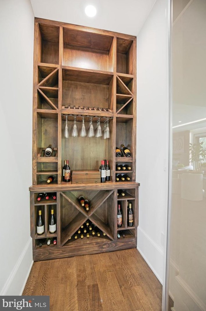 4605 26th St, Arlington VA 22206-2927 exterior