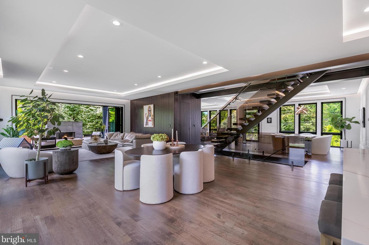 4605 26th St, Arlington VA 22206-2927 exterior