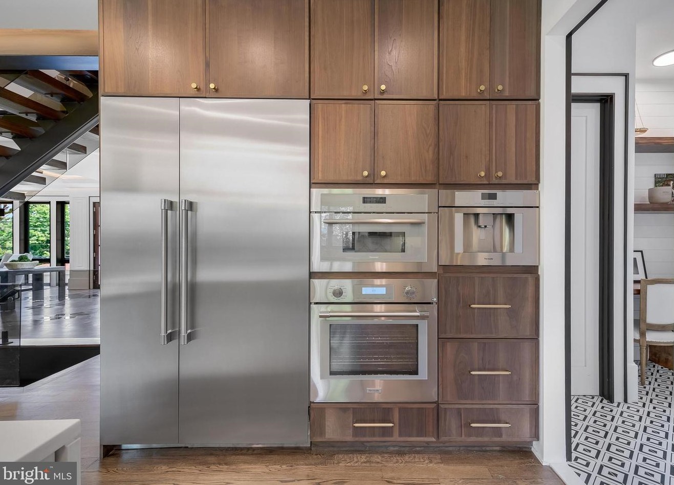 4605 26th St, Arlington VA 22206-2927 exterior