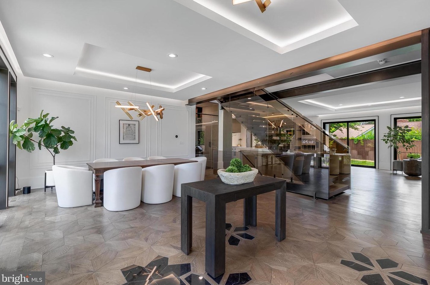 4605 26th St, Arlington VA 22206-2927 exterior