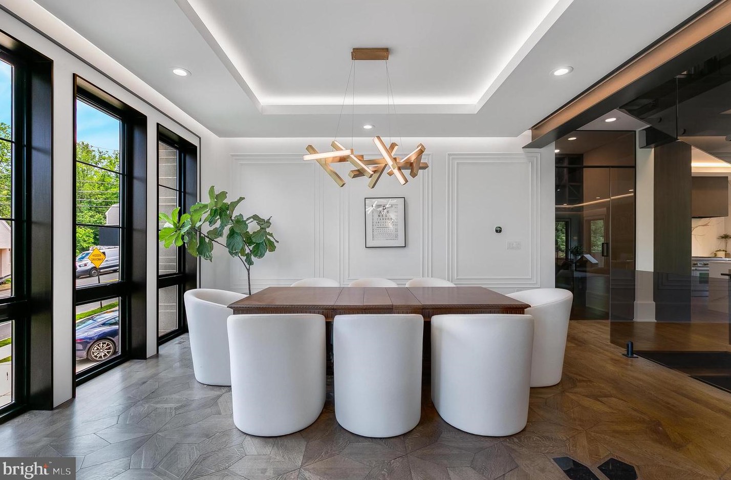 4605 26th St, Arlington VA 22206-2927 exterior