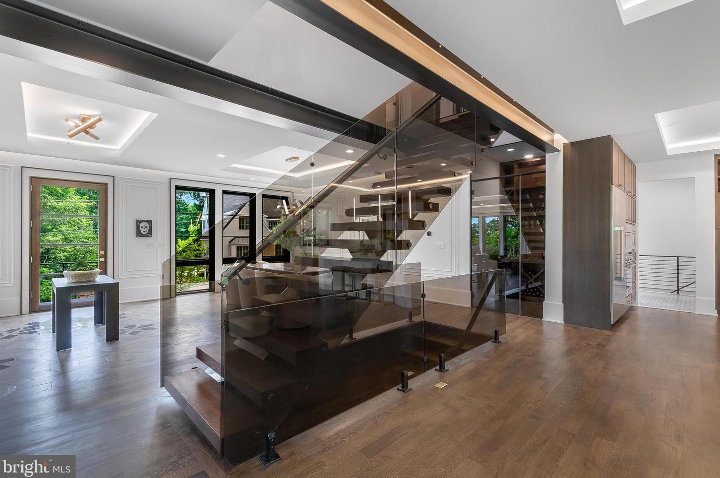 4605 26th St, Arlington VA 22206-2927 exterior