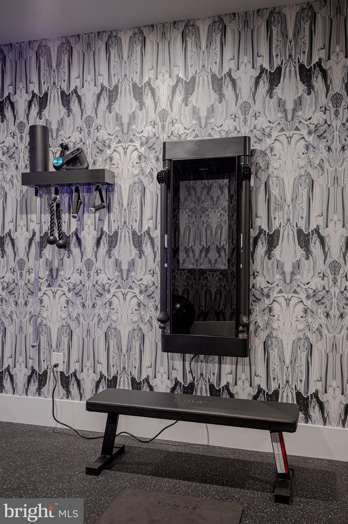 4605 26th St, Arlington VA 22206-2927 exterior