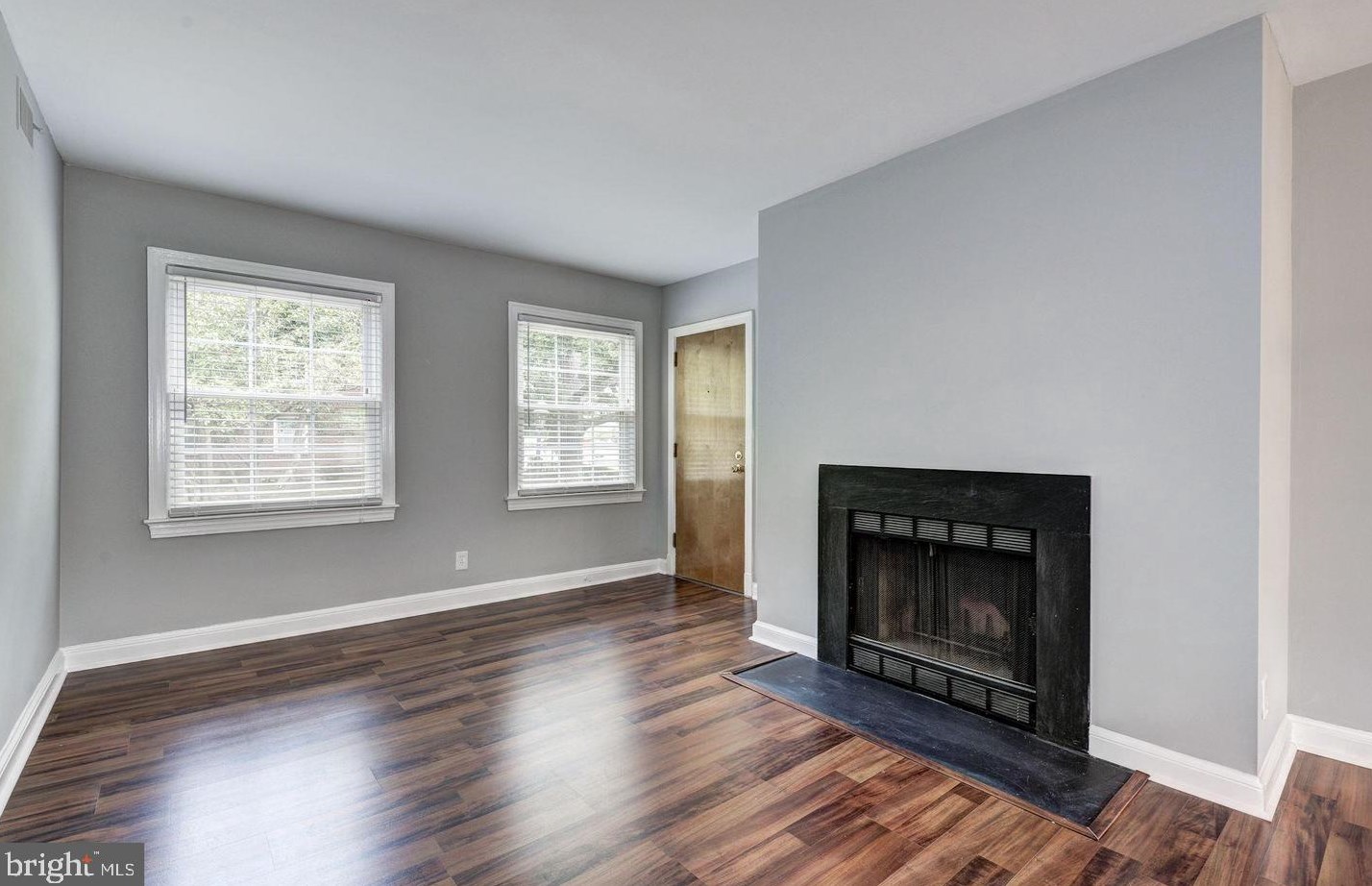 2405 Arlington Blvd #102, Arlington, VA 22201