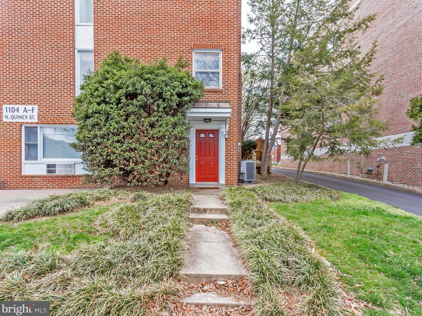 1104 N Quincy St #a, Arlington, VA
