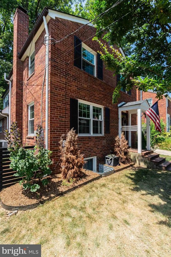 1140 S Edison St, Arlington, VA 22204