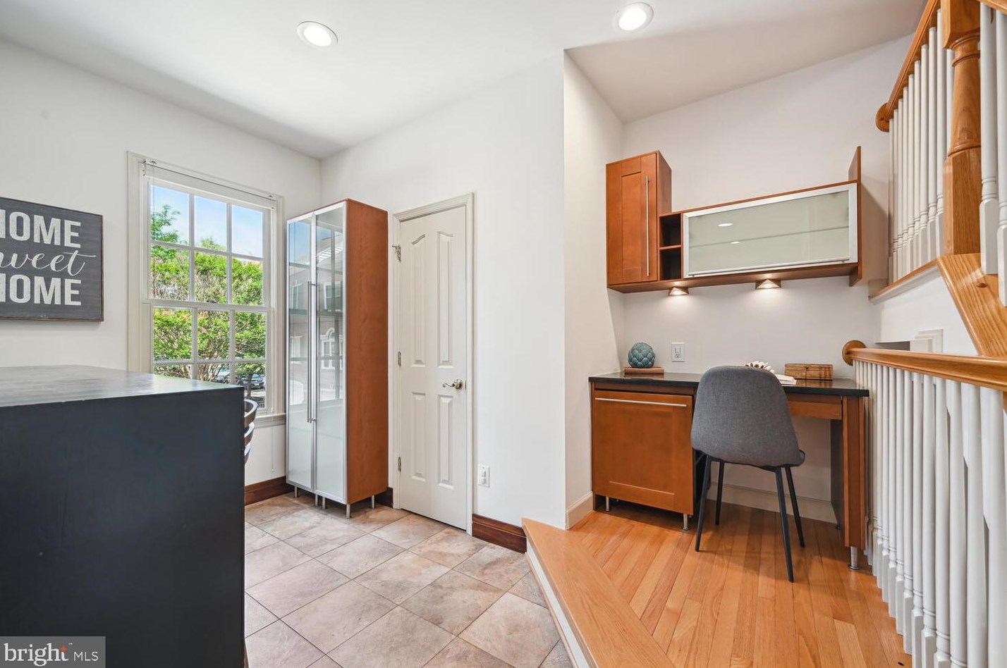 1140 Vernon St, Arlington VA  22201-5756 exterior