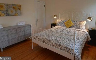 4830 24th Rd N, Arlington, VA 22207