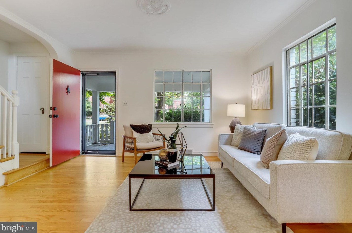2408 Washington Blvd, Arlington, VA 22201-1116