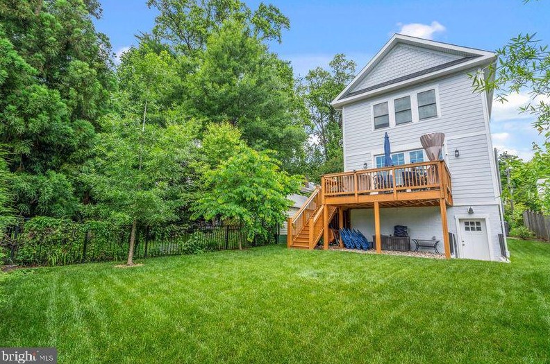 5214 11th St, Arlington VA  22205-2419 exterior