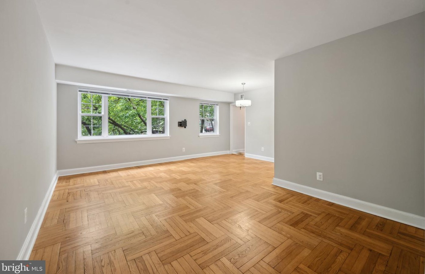 1307 N Ode St #414, Arlington, VA 22209