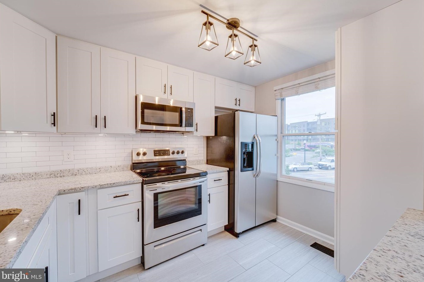 2810 Meade St, Arlington VA  22206-3147 exterior