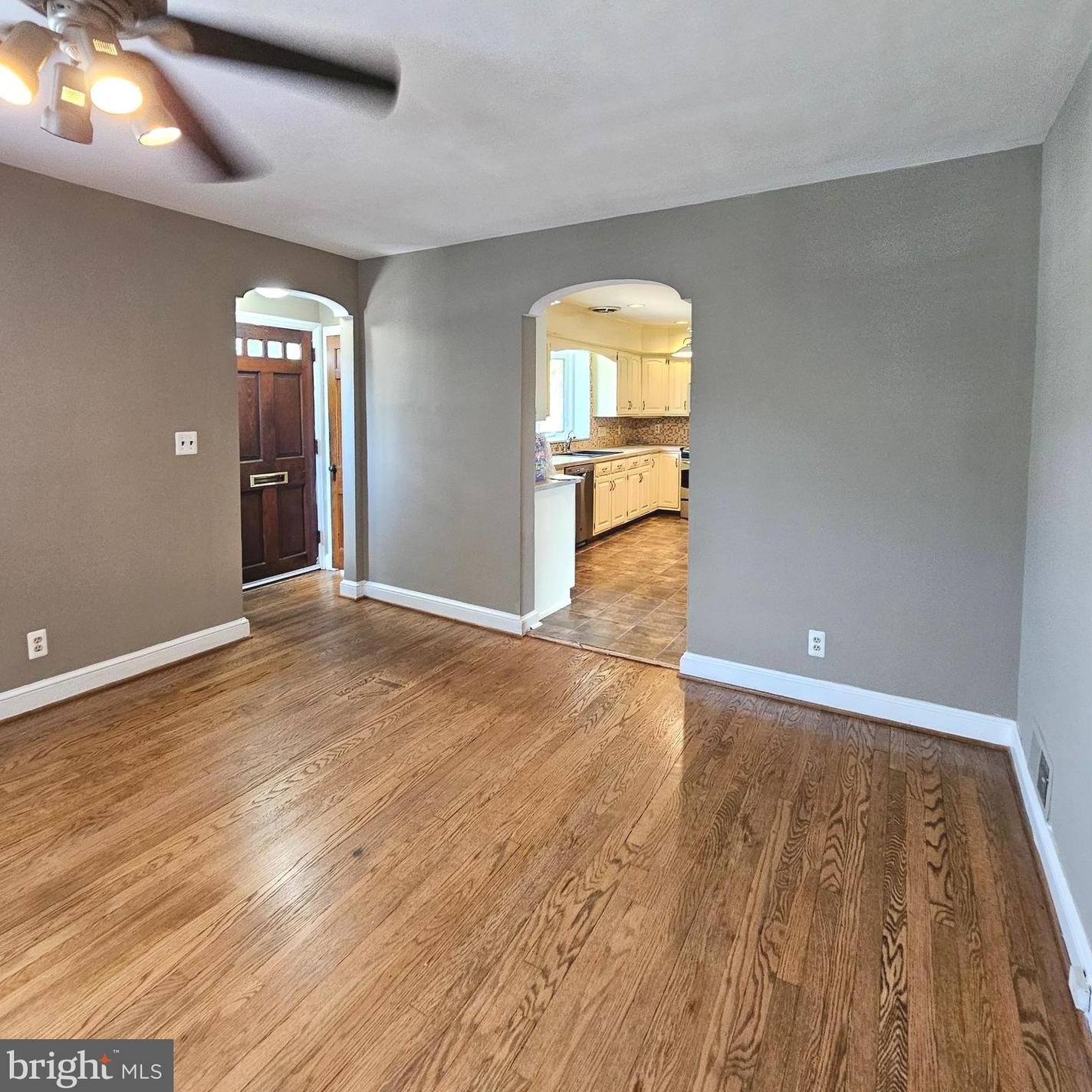 626 George Mason Dr, Arlington VA  22204-1512 exterior