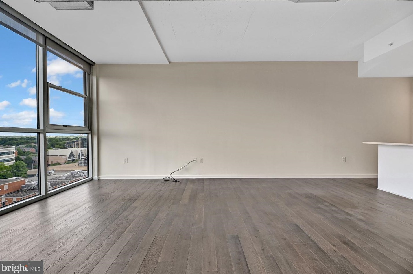 3409 Wilson Blvd #804, Arlington, VA 22201