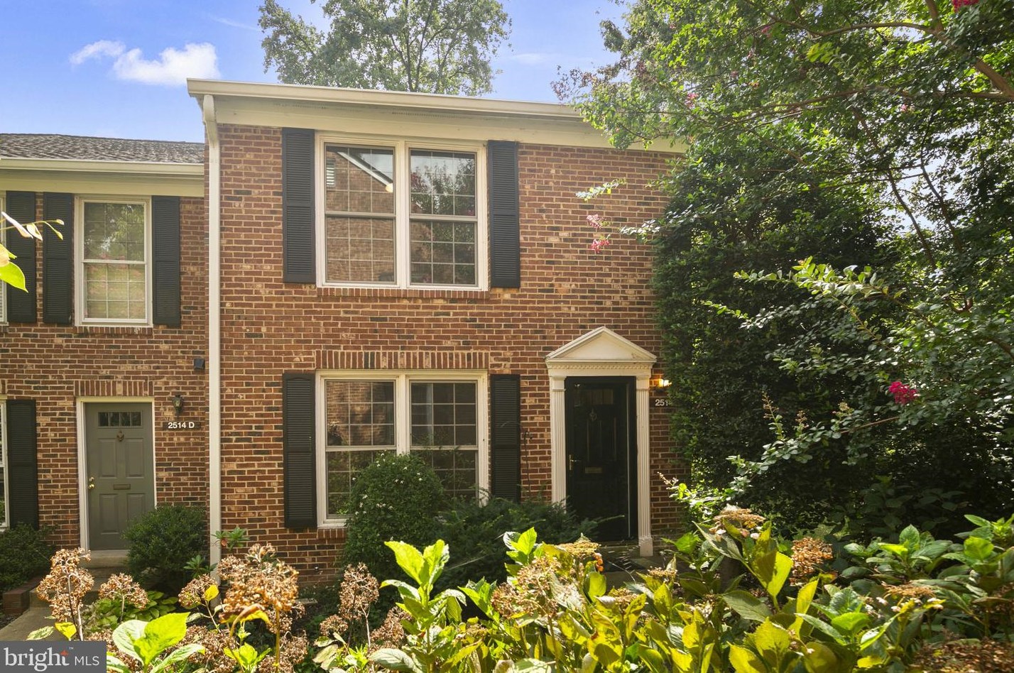 2514 S Walter Reed Dr #5, Arlington, VA