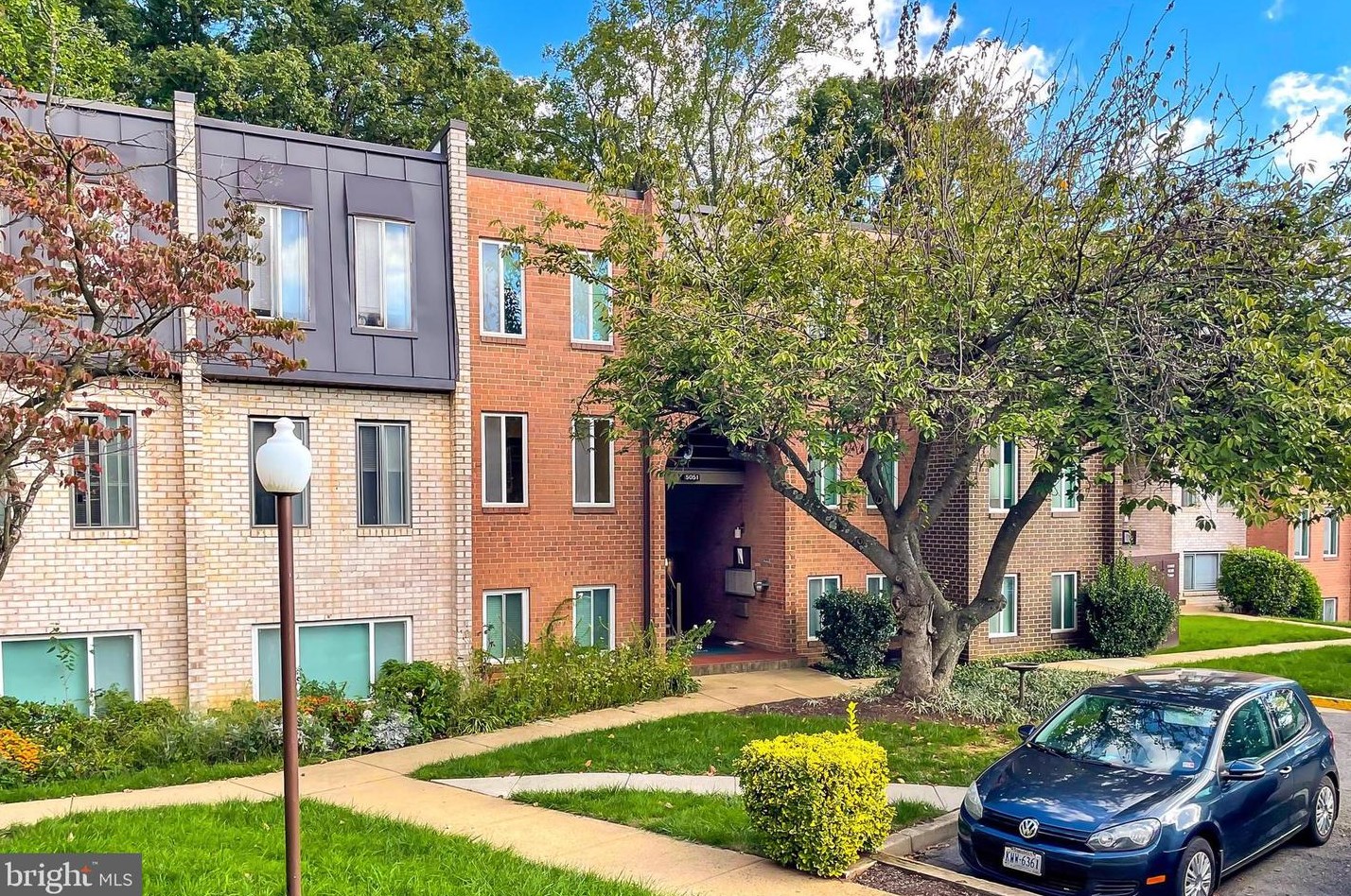 5051 7th Rd, Arlington, VA 22204-2570