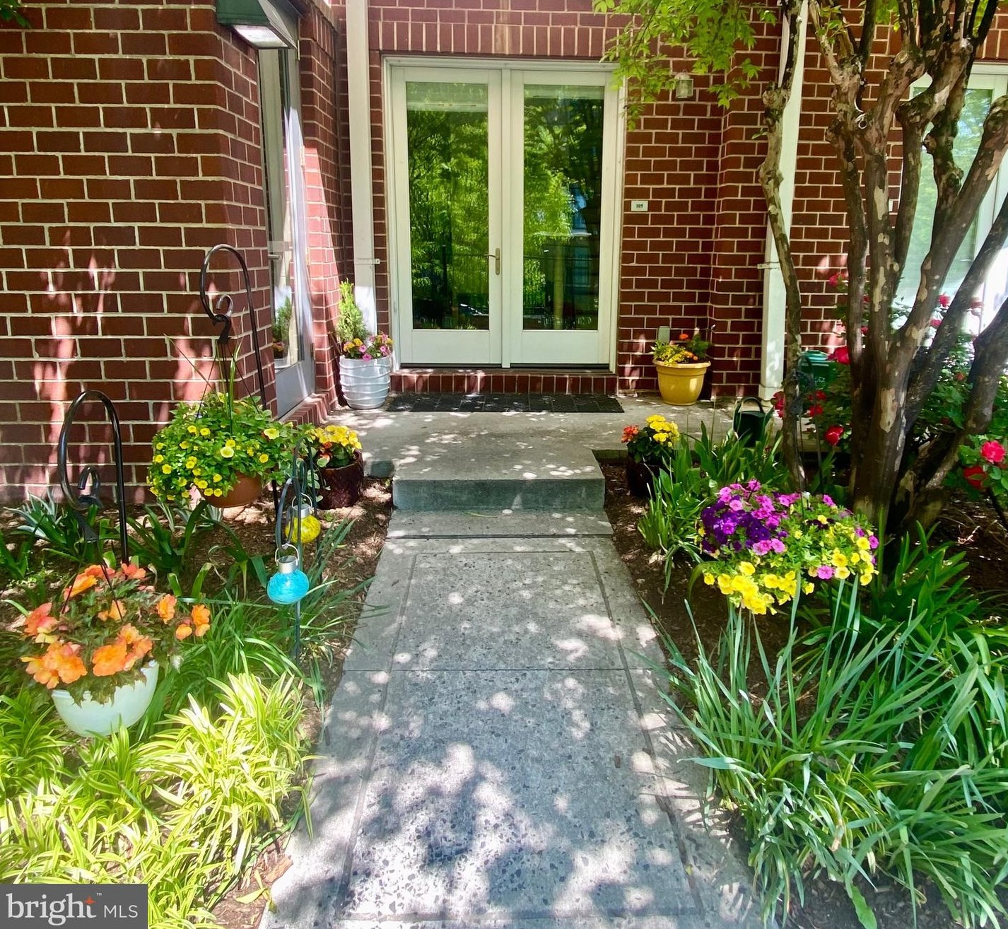 1811 14th St N #c105, Arlington, VA 22209