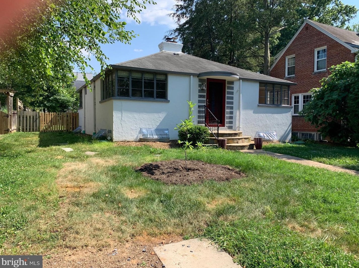 3908 7th St S, Arlington, VA 22204