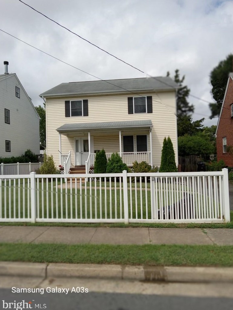 3539 18th St, Arlington VA  22204-5156 exterior