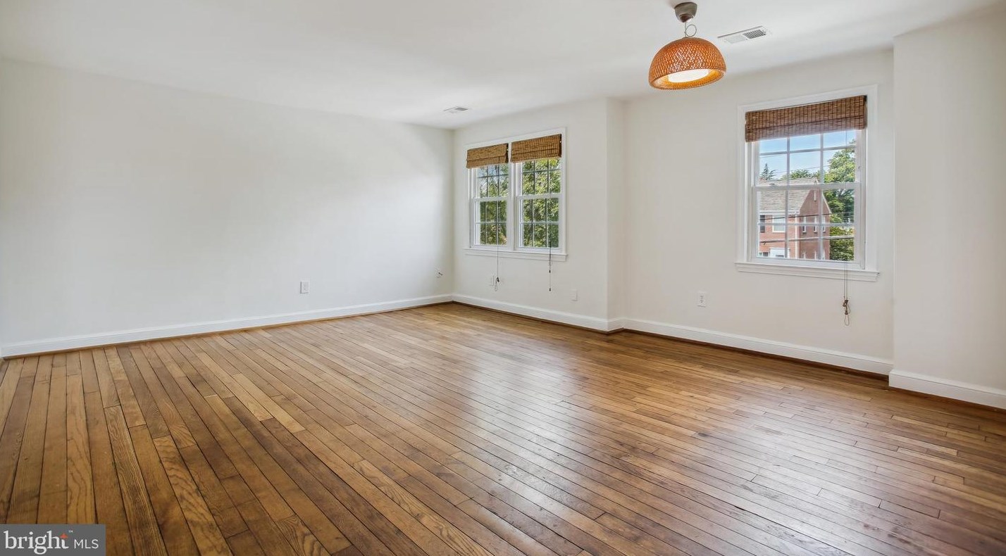 1305 S Walter Reed Dr #5204, Arlington, VA