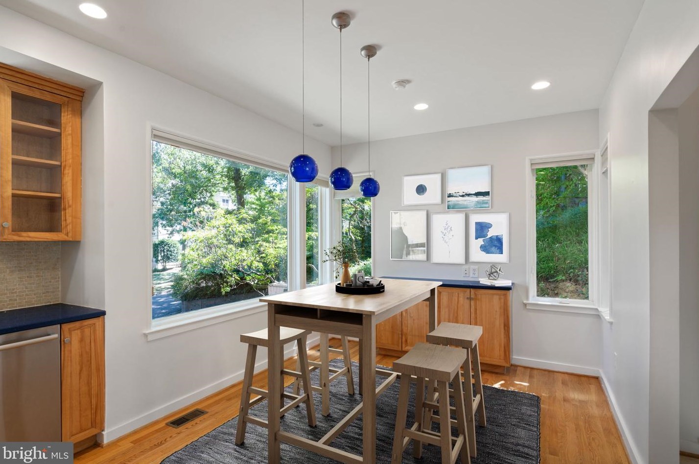 2248 Quebec St, Arlington VA 22207-5213 exterior