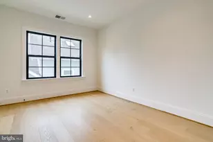 1933 N Van Buren St, Arlington, VA 22205 - Photo 48