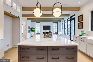 1933 N Van Buren St, Arlington, VA 22205 - Photo 18