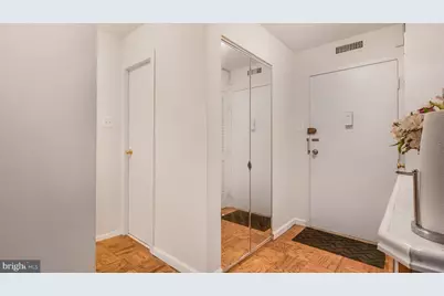 2030 N Adams Street #1109, Arlington, VA 22201 - Photo 8