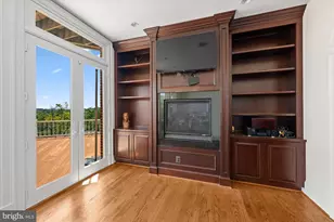 1701 S Arlington Ridge Rd, Arlington, VA 22202 - Photo 80