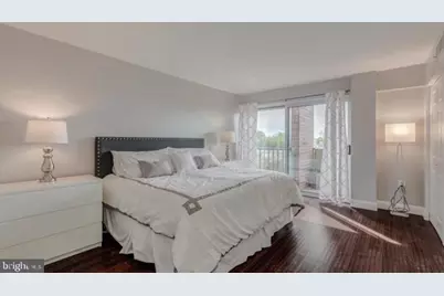1300 Army Navy Drive #803, Arlington, VA 22202 - Photo 18