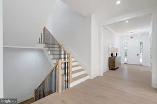 5225 Little Falls Rd, Arlington, VA 22207 - Photo 6