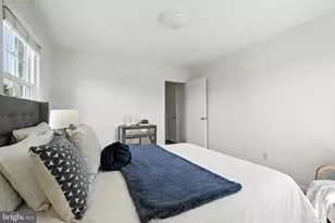 2030 N Vermont St, Arlington, VA 22207 - Photo 12