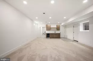 2001 N George Mason Dr, Arlington, VA 22207 - Photo 38