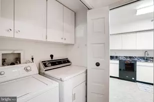 1016 S Wayne St, Arlington, VA 22204 - Photo 12