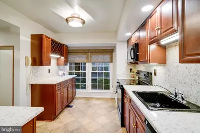 2540 S Walter Reed Drive #4, Arlington, VA 22206 - Photo 16