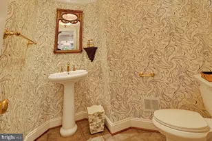 3950 27th Rd N, Arlington, VA 22207 - Photo 30