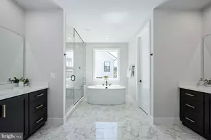 880 N Madison St, Arlington, VA 22205 - Photo 20