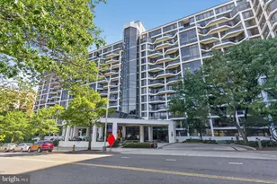 1530 Key Blvd, Arlington, VA 22209 - Photo 4