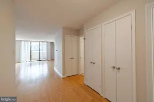 1101 S Arlington Ridge Rd, Arlington, VA 22202 - Photo 24