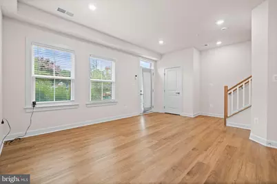 818 S Greenbrier Street, Arlington, VA 22204 - Photo 4