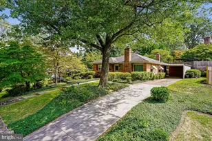 4528 Dittmar Rd, Arlington, VA 22207 - Photo 2