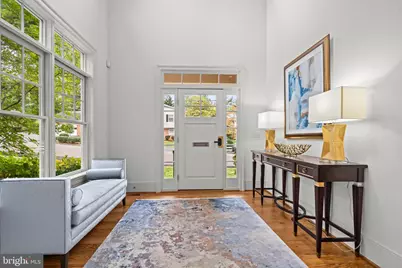 4801 29th Street N, Arlington, VA 22207 - Photo 4