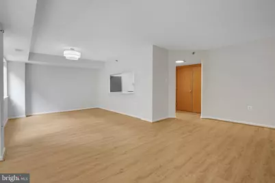 1301 N Courthouse Road #611, Arlington, VA 22201 - Photo 4