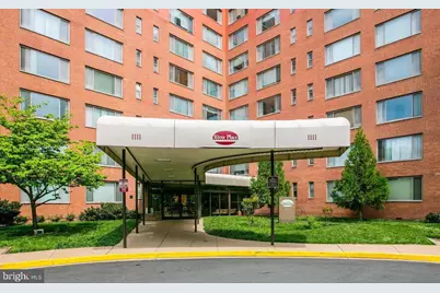 1111 Arlington Boulevard #731, Arlington, VA 22209 - Photo 2