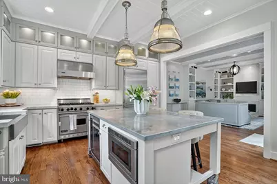 3708 N Vermont N, Arlington, VA 22207 - Photo 6