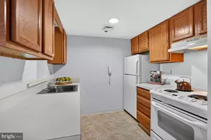 900 N Taylor St, Arlington, VA 22203 - Photo 4