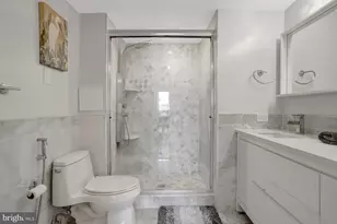 1301 N Courthouse Rd, Arlington, VA 22201 - Photo 20