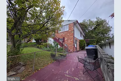 2109 S Lowell Street, Arlington, VA 22204 - Photo 2