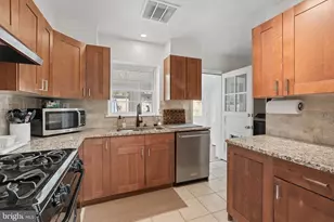 2632 N Sycamore St, Arlington, VA 22207 - Photo 8