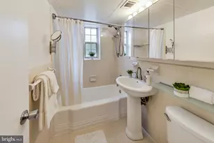 1303 N Ode St, Arlington, VA 22209 - Photo 8